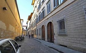 Two Bedrooms Apartment Near The Duomo Firenze
